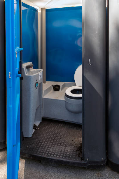 Best Temporary restroom rental  in Iola, WI